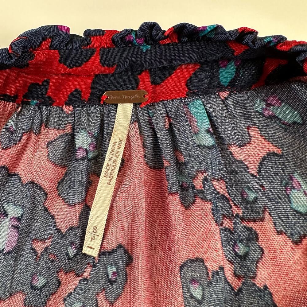 Free People Merlot Combo Love Letter Red & Blue Floral Size Small - Picture 9 of 16